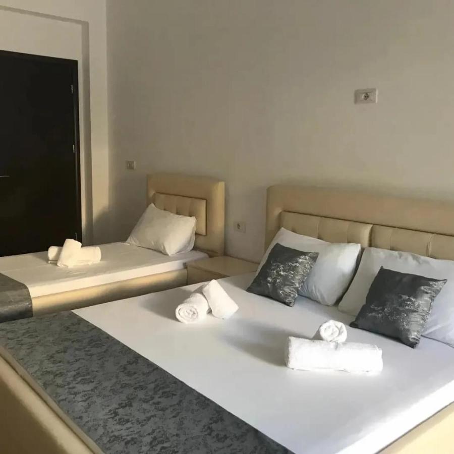 Guesthouse Noan&Yliona Εξαμίλιο Εξωτερικό φωτογραφία
