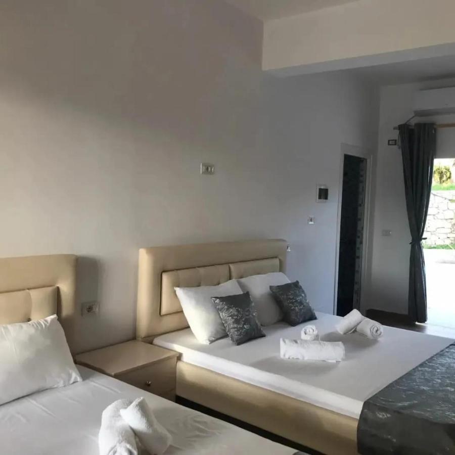 Guesthouse Noan&Yliona Εξαμίλιο Εξωτερικό φωτογραφία