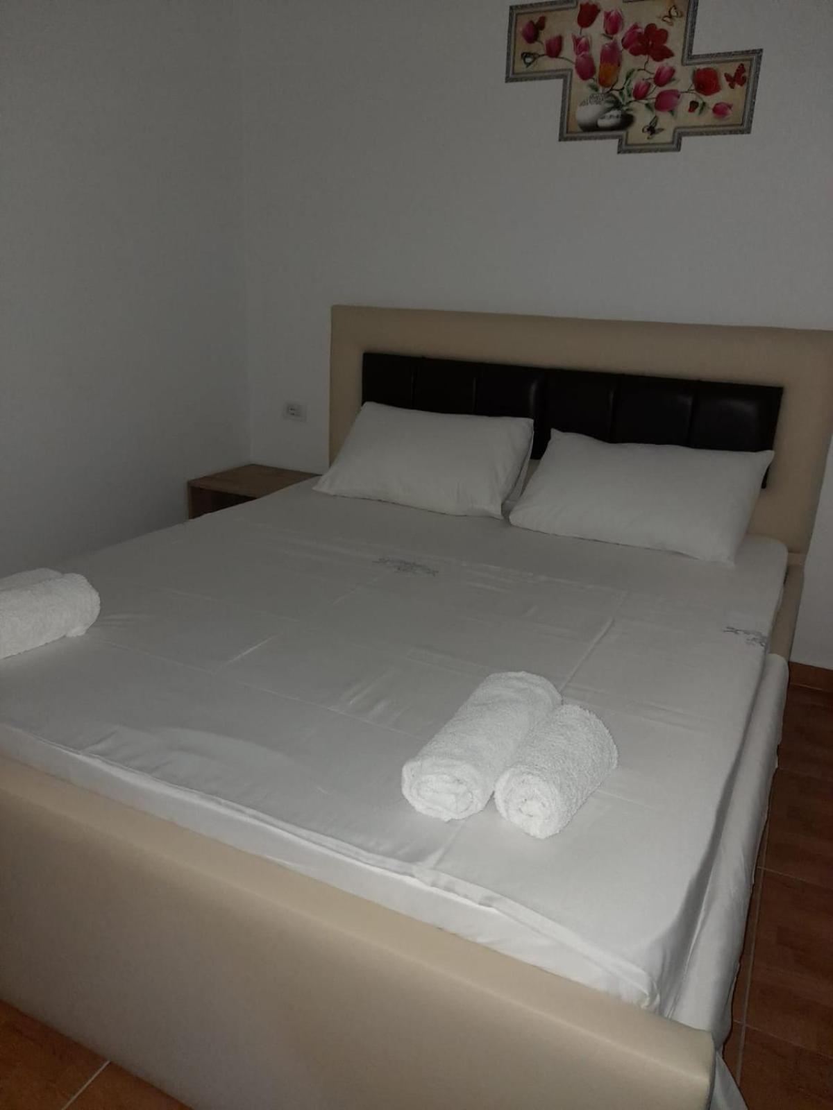 Guesthouse Noan&Yliona Εξαμίλιο Δωμάτιο φωτογραφία