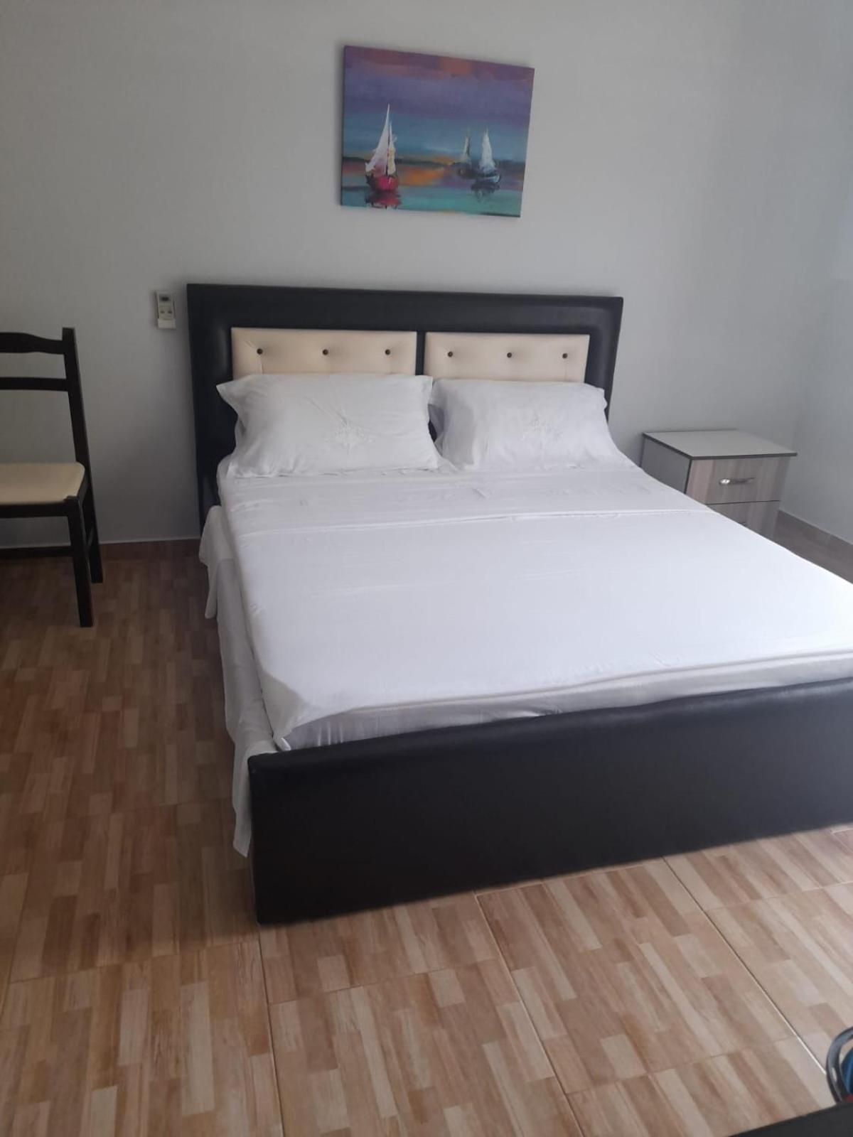 Guesthouse Noan&Yliona Εξαμίλιο Εξωτερικό φωτογραφία