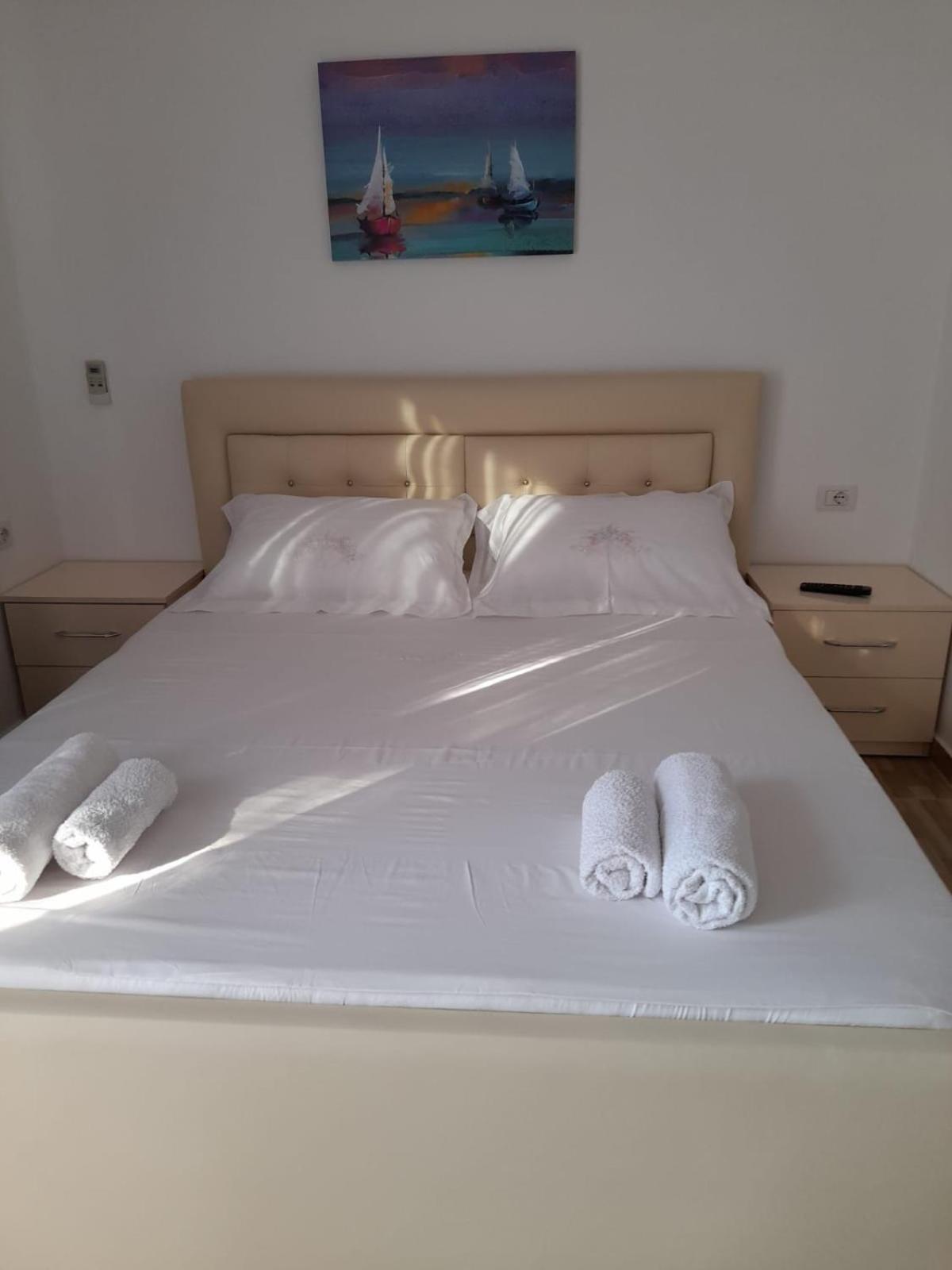 Guesthouse Noan&Yliona Εξαμίλιο Εξωτερικό φωτογραφία