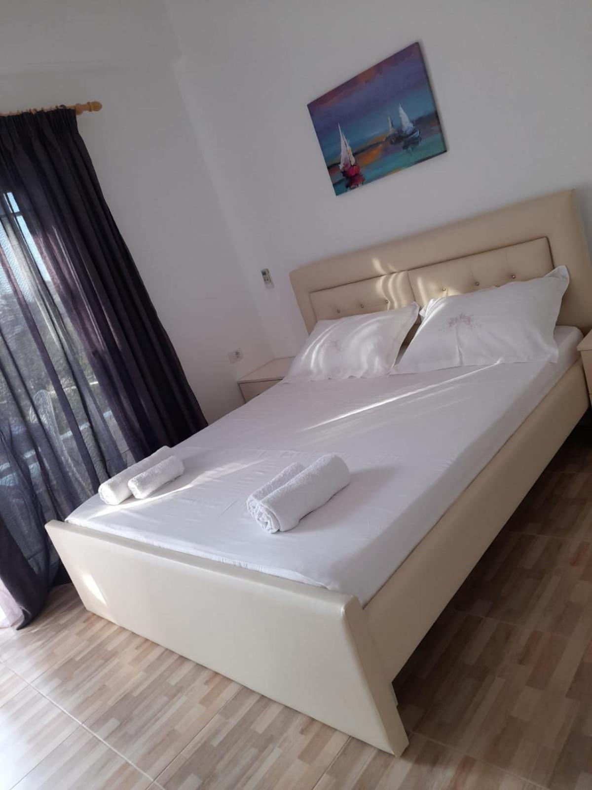 Guesthouse Noan&Yliona Εξαμίλιο Εξωτερικό φωτογραφία