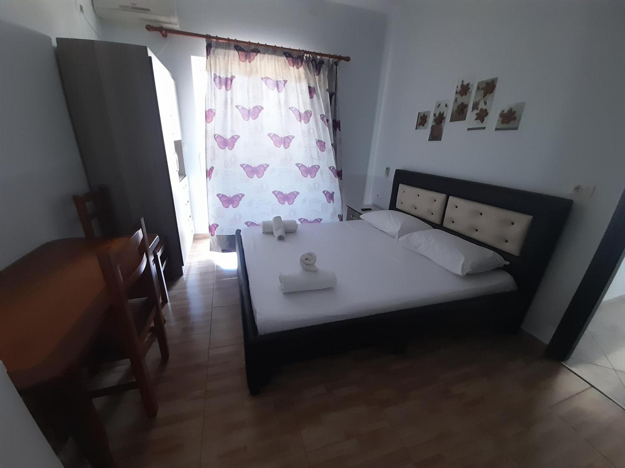 Guesthouse Noan&Yliona Εξαμίλιο Δωμάτιο φωτογραφία